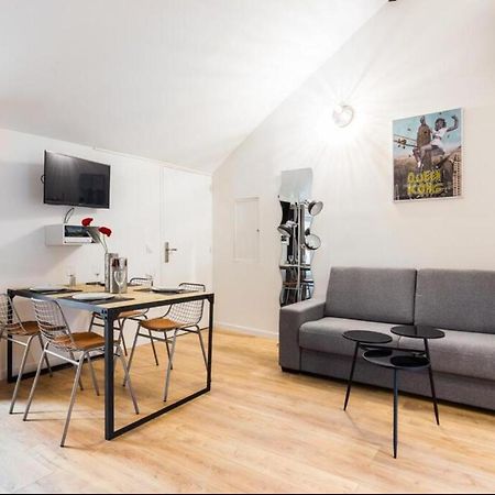 Home Suite Home Grands Boulevards - 51 - Paris Bagian luar foto