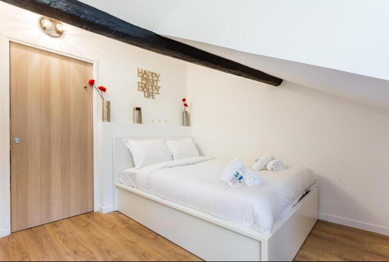 Home Suite Home Grands Boulevards - 51 - Paris Bagian luar foto